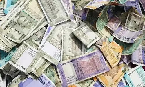 पूर्व क्लर्क 17 करोड़ की संपत्ति का मालिक निकला, छापेमारी कर विजिलेंस टीम ने किया खुलासा