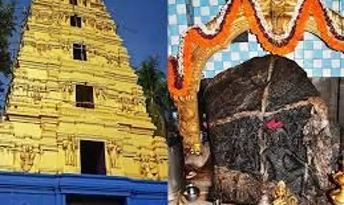 Hasanamba Temple:साल में एक बार खुलता है ये 800 साल पुराना मंदिर, बेहद अनोखी है कहानी Hasanamba Temple:साल में एक बार खुलता है ये 800 साल पुराना मंदिर, बेहद अनोखी है कहानी