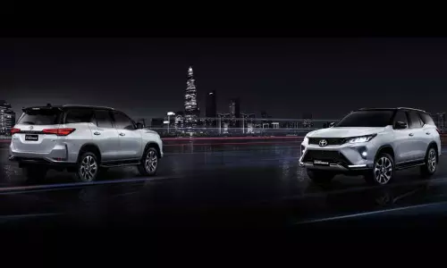 New Delhi: Fortuner और Defender की कीमतों में बदलाव का संभावित असर New Delhi: Fortuner और Defender की कीमतों में बदलाव का संभावित असर