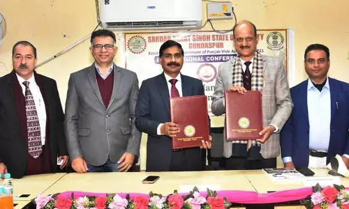 मंडी, गुरदासपुर यूनिवर्सिटी ने एकेडमिक सहयोग के लिए MoU पर साइन किए