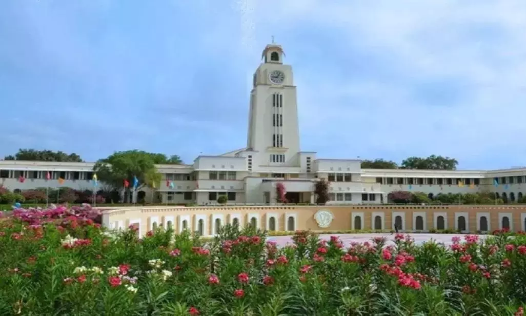 BITS पिलानी ने ट्रांसपेरेंसी के मुद्दों के कारण टाइम्स हायर एजुकेशन (THE) रैंकिंग से बाहर होने का फैसला BITS पिलानी ने ट्रांसपेरेंसी के मुद्दों के कारण टाइम्स हायर एजुकेशन (THE) रैंकिंग से बाहर होने का फैसला