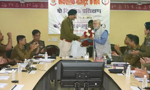 रायपुर पुलिस के अफसरों को कार्यपालिक मजिस्ट्रेट के दायित्वों पर दिया गया प्रशिक्षण रायपुर पुलिस के अफसरों को कार्यपालिक मजिस्ट्रेट के दायित्वों पर दिया गया प्रशिक्षण