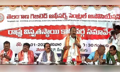 Telangana के राजपत्रित अधिकारियों ने लंबित बिलों में बढ़ोतरी की मांग की