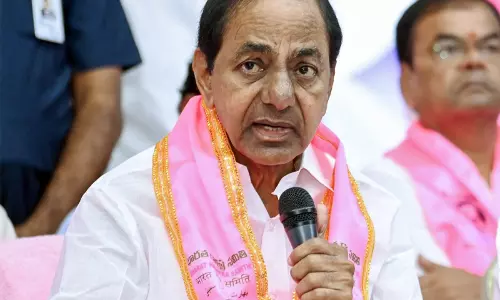 Telangana पुलिस ने एर्रावल्ली स्थित आवास पर जांच कराने के केसीआर के अनुरोध को खारिज कर दिया