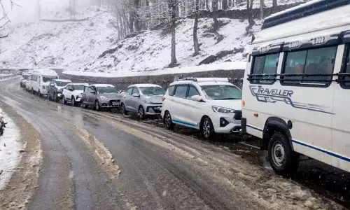 Himachal में तीन NH समेत 485 सड़कें अभी भी बंद हैं