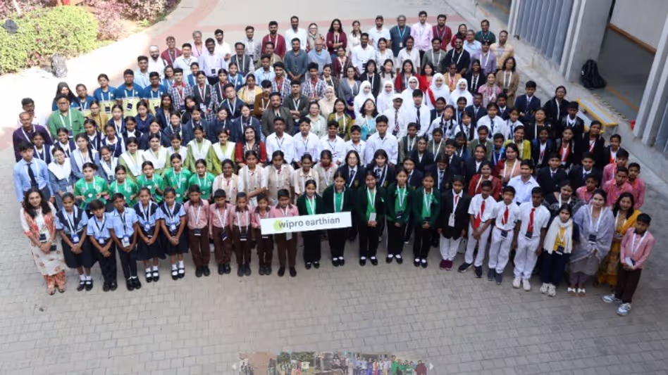 डॉल्फ़िन पानी और Biodiversity नॉर्थईस्ट के स्कूलों ने नेशनल सस्टेनेबिलिटी अवॉर्ड जीते डॉल्फ़िन पानी और Biodiversity नॉर्थईस्ट के स्कूलों ने नेशनल सस्टेनेबिलिटी अवॉर्ड जीते