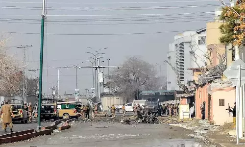 Balochistan हमलों में 15 सुरक्षाकर्मी, 37 आतंकवादी मारे गए Balochistan हमलों में 15 सुरक्षाकर्मी, 37 आतंकवादी मारे गए