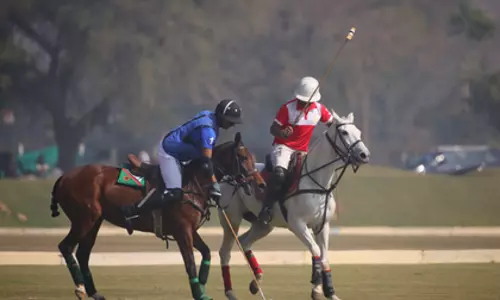 जिंदल बेदला ने थंडरबोल्ट को हराकर कोग्नीवेरा कप के सेमीफाइनल में जगह बनाई जिंदल बेदला ने थंडरबोल्ट को हराकर कोग्नीवेरा कप के सेमीफाइनल में जगह बनाई