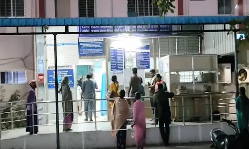 Perambalur में तीर्थयात्रियों के एक समूह को कार की टक्कर में चार महिलाओं की मौत, एक घायल