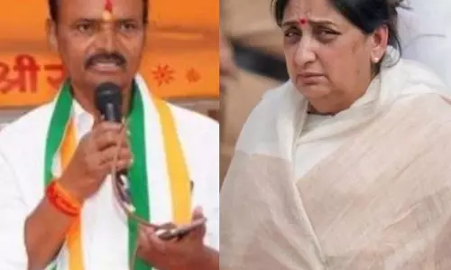 Sharad Pawar के विधायक ने शपथ ग्रहण समारोह पर टिप्पणी की Sharad Pawar के विधायक ने शपथ ग्रहण समारोह पर टिप्पणी की
