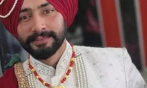 Khadoor Sahib के आर्मी जवान की जश्न में हुई फायरिंग में मौत, हथियारों के साथ एक व्यक्ति गिरफ्तार Khadoor Sahib के आर्मी जवान की जश्न में हुई फायरिंग में मौत, हथियारों के साथ एक व्यक्ति गिरफ्तार