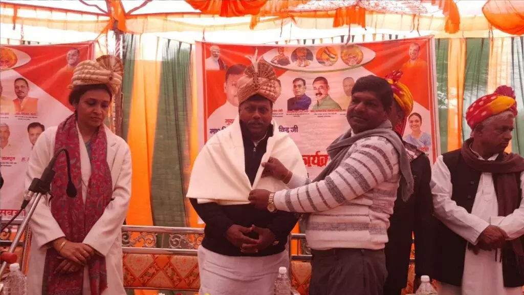 Farrukhabad: सदर व कायमगंज विधायक के साथ कंबल वितरण कार्यक्रम सम्पन्न Farrukhabad: सदर व कायमगंज विधायक के साथ कंबल वितरण कार्यक्रम सम्पन्न