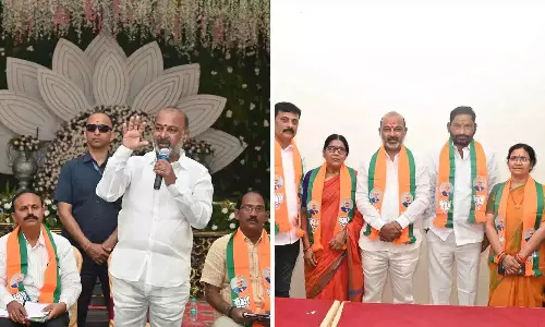 Karimnagar में BJP की जीत का भरोसा: बंदी संजय ने कार्यकर्ताओं में भरा जोश Karimnagar में BJP की जीत का भरोसा: बंदी संजय ने कार्यकर्ताओं में भरा जोश