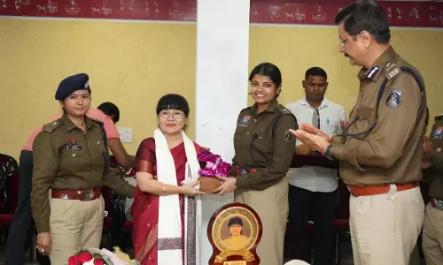 रायपुर पुलिस कमिश्नर ने चार वरिष्ठ अधिकारियों को सम्मानपूर्वक विदाई दी