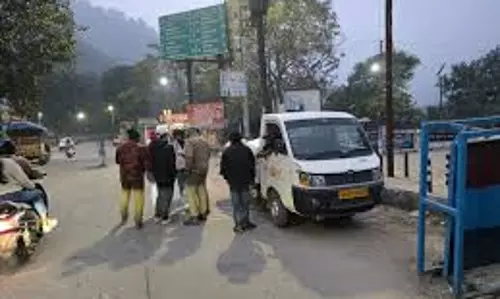 Haridwar: ओवरलोडिंग रोकने के लिए पुलिस ने चलाया अभियान, 23 वाहन चालान, 17 सीज Haridwar: ओवरलोडिंग रोकने के लिए पुलिस ने चलाया अभियान, 23 वाहन चालान, 17 सीज