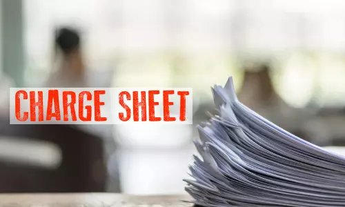 Srinagar: राजस्व और राशन घोटाले में अधिकारियों के खिलाफ आरोपपत्र Srinagar: राजस्व और राशन घोटाले में अधिकारियों के खिलाफ आरोपपत्र