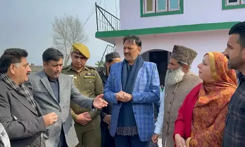 Jammu: ड्रग्स के प्रति जागरूकता बढ़ाने आयोजित कार्यक्रम में एंटी-नारकोटिक्स टास्क फोर्स की भागीदारी Jammu: ड्रग्स के प्रति जागरूकता बढ़ाने आयोजित कार्यक्रम में एंटी-नारकोटिक्स टास्क फोर्स की भागीदारी