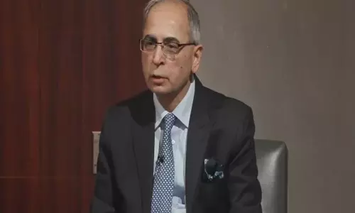 क्वात्रा ने भारत AI समिट में तीन सूत्रीय रूपरेखा पेश की क्वात्रा ने भारत AI समिट में तीन सूत्रीय रूपरेखा पेश की