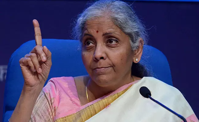 केंद्रीय वित्तमंत्री निर्मला सीतारमण कल 30 कॉलेज छात्रों के साथ करेंगी बातचीत केंद्रीय वित्तमंत्री निर्मला सीतारमण कल 30 कॉलेज छात्रों के साथ करेंगी बातचीत