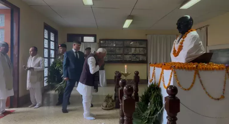 Manipur ने इम्फाल में शहीद दिवस मनाया Manipur ने इम्फाल में शहीद दिवस मनाया
