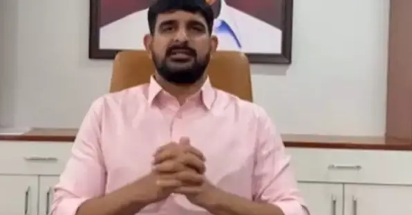 IPS अधिकारी से विधायक ने मांगी माफी, धर्म टिप्पणी को बताया जुबान फिसलना IPS अधिकारी से विधायक ने मांगी माफी, धर्म टिप्पणी को बताया जुबान फिसलना