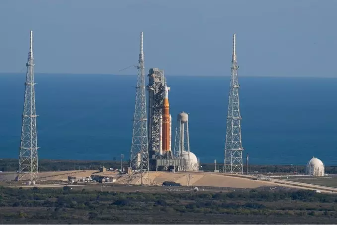 NASA: ठंड के मौसम के कारण आर्टेमिस II मिशन चंद्रमा के लिए 8 फरवरी तक टल गया NASA: ठंड के मौसम के कारण आर्टेमिस II मिशन चंद्रमा के लिए 8 फरवरी तक टल गया