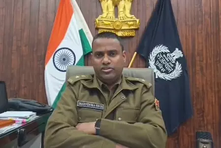 ऑनलाइन क्रिकेट सट्टे के खेल का भंडाफोड़, 6 आरोपी गिरफ्तार ऑनलाइन क्रिकेट सट्टे के खेल का भंडाफोड़, 6 आरोपी गिरफ्तार