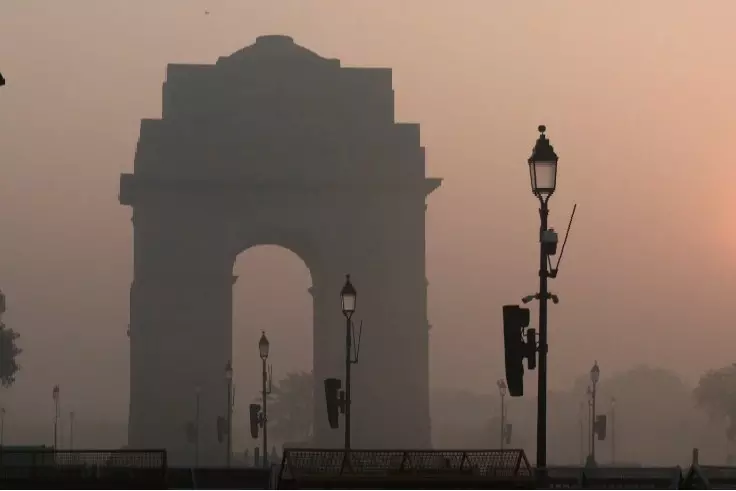 Delhi में हवा की क्वालिटी खराब बनी हुई, बारिश की संभावना Delhi में हवा की क्वालिटी खराब बनी हुई, बारिश की संभावना