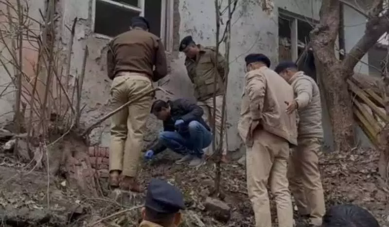 पंजाब पुलिस ने नालागढ़ IED ब्लास्ट केस को सुलझा लिया, दो गिरफ्तार पंजाब पुलिस ने नालागढ़ IED ब्लास्ट केस को सुलझा लिया, दो गिरफ्तार