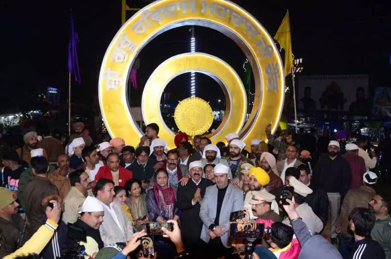एमसी ने Jalandhar में पुनर्निर्मित गुरु रविदास चौक खोला एमसी ने Jalandhar में पुनर्निर्मित गुरु रविदास चौक खोला