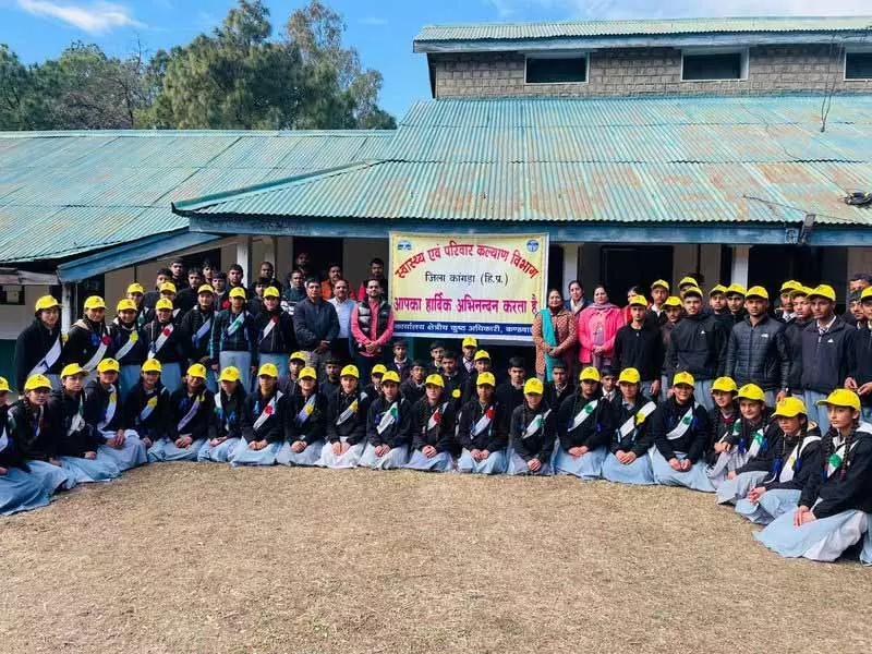Palampur के कंदवारी अस्पताल में विश्व कुष्ठ रोग दिवस मनाया गया Palampur के कंदवारी अस्पताल में विश्व कुष्ठ रोग दिवस मनाया गया