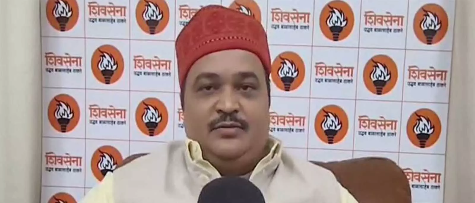 UBT सेना के आनंद दुबे ने महाराष्ट्र के उपमुख्यमंत्री पद को भरने की जल्दबाजी पर सवाल उठाया UBT सेना के आनंद दुबे ने महाराष्ट्र के उपमुख्यमंत्री पद को भरने की जल्दबाजी पर सवाल उठाया