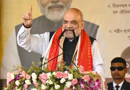 अमित शाह का ममता बनर्जी पर तीखा हमला, बोले- 2026 में बंगाल में बदलाव तय अमित शाह का ममता बनर्जी पर तीखा हमला, बोले- 2026 में बंगाल में बदलाव तय