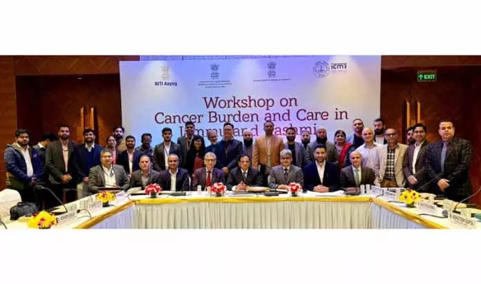 SRINAGAR: सीएस ने नई दिल्ली में उच्च स्तरीय कैंसर परामर्श में भाग लिया SRINAGAR: सीएस ने नई दिल्ली में उच्च स्तरीय कैंसर परामर्श में भाग लिया