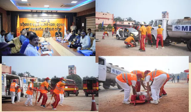 Odisha फायर सर्विस ने रोड सेफ्टी मंथ के समापन पर जीवन बचाने की तकनीक दिखाई Odisha फायर सर्विस ने रोड सेफ्टी मंथ के समापन पर जीवन बचाने की तकनीक दिखाई