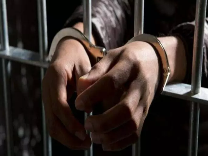 Pune Crime: वाघोली में आतंकी गुंडों ने कॉलेज के छात्रों पर हमला किया Pune Crime: वाघोली में आतंकी गुंडों ने कॉलेज के छात्रों पर हमला किया