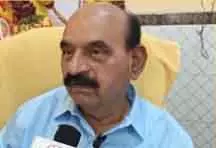 ट्रैफिक नियमों का करें पालन, सुरक्षित रखें जान: Minister NMD Farooq ट्रैफिक नियमों का करें पालन, सुरक्षित रखें जान: Minister NMD Farooq