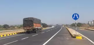 Dausa: होली से दौसा-कोटा मार्ग पर नया तेज आवागमन सुविधा Dausa: होली से दौसा-कोटा मार्ग पर नया तेज आवागमन सुविधा