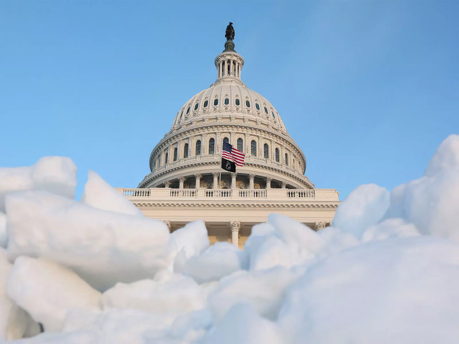 US सरकार आंशिक रूप से बंद US सरकार आंशिक रूप से बंद