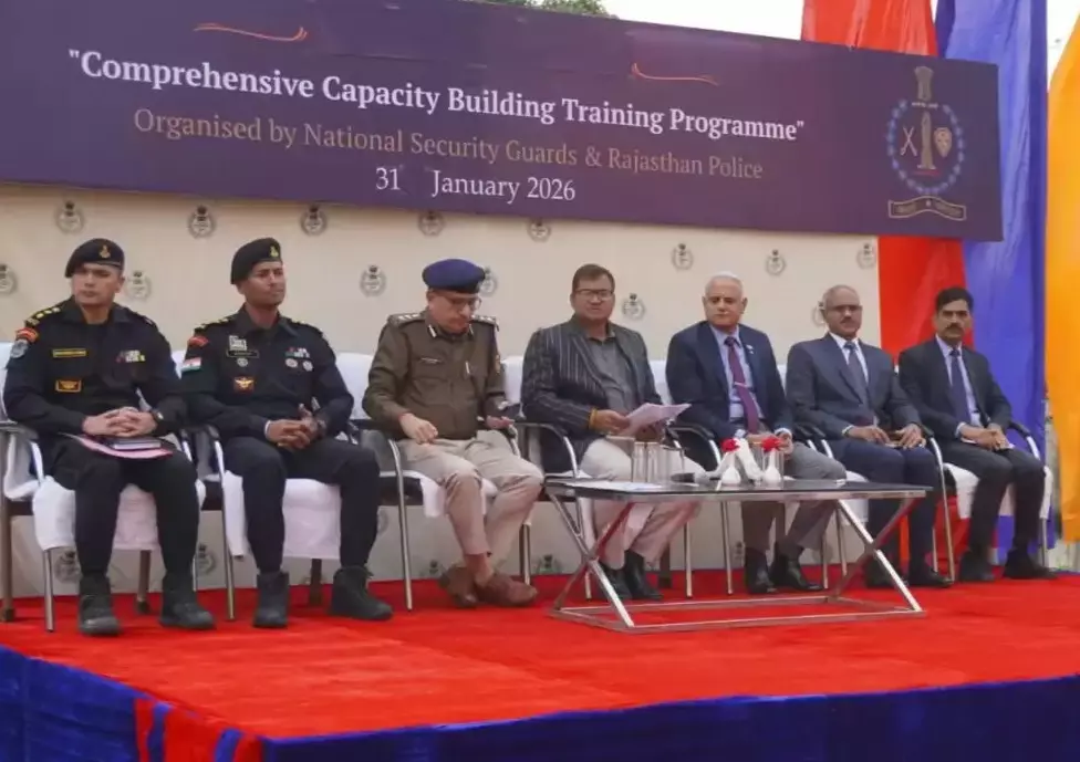 Jaipur: एनएसजी कमांडो के विशेष प्रशिक्षण में जयपुर में 110 पुलिसकर्मी तैयार Jaipur: एनएसजी कमांडो के विशेष प्रशिक्षण में जयपुर में 110 पुलिसकर्मी तैयार