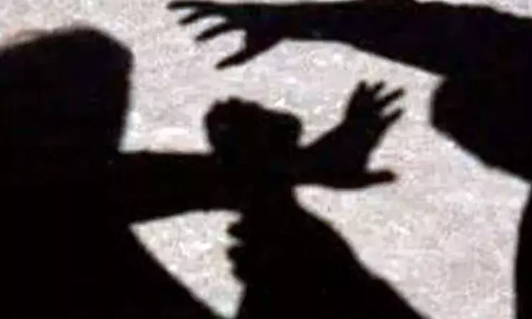 Andhra : अनंतपुर सीमेंट फैक्ट्री में हिंसा पुलिस तैनात
