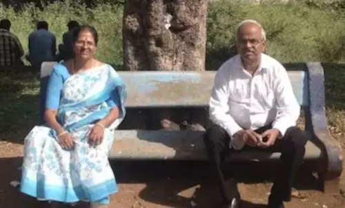 साइंटिस्ट बेटे ने मां की संघर्ष भरी जिंदगी की कहानी शेयर की, पढ़ाने बेची थी पहनी हुई  चुड़िया