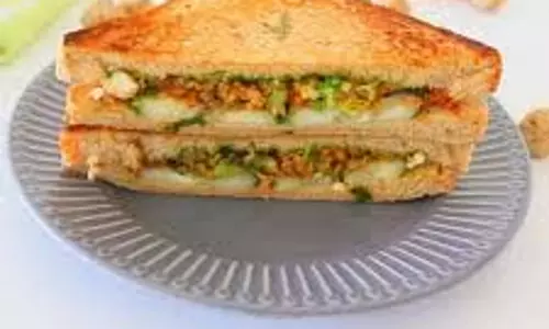 Soya Keema Sandwich: ब्रेकफास्ट के लिए परफेक्ट ऑप्शन है सोया कीमा सैंडविच Soya Keema Sandwich: ब्रेकफास्ट के लिए परफेक्ट ऑप्शन है सोया कीमा सैंडविच