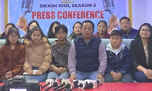Sikkim आइडल सीजन 2 के विजेताओं और रनर-अप के लिए स्कॉलरशिप स्पॉन्सर की Sikkim आइडल सीजन 2 के विजेताओं और रनर-अप के लिए स्कॉलरशिप स्पॉन्सर की