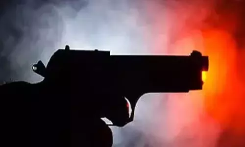 जांजगीर में पहला एनकाउंटर, पैर में गोली लगने से घायल बदमाश गिरफ्तार जांजगीर में पहला एनकाउंटर, पैर में गोली लगने से घायल बदमाश गिरफ्तार