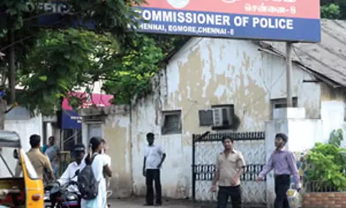 Triple मर्डर केस: मृत महिला के साथ यौन उत्पीड़न नहीं हुआ था - चेन्नई पुलिस की जानकारी Triple मर्डर केस: मृत महिला के साथ यौन उत्पीड़न नहीं हुआ था - चेन्नई पुलिस की जानकारी