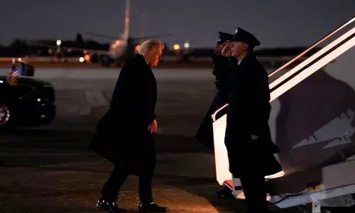 Trump: भारत वेनेजुएला से तेल खरीदेगा, ईरान से नहीं Trump: भारत वेनेजुएला से तेल खरीदेगा, ईरान से नहीं