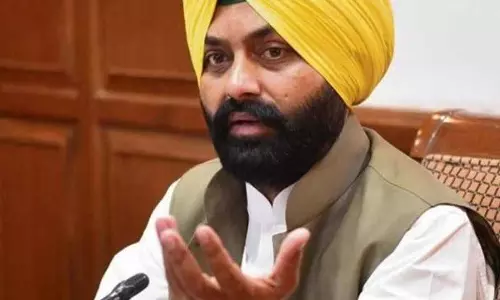 मंत्री ने Patiala और नाभा जेलों का अचानक दौरा किया मंत्री ने Patiala और नाभा जेलों का अचानक दौरा किया