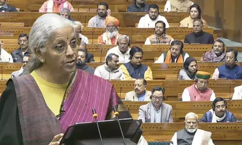 यूनियन बजट 2026 LIVE: FY27 में फिस्कल डेफिसिट 4.3% और कैपेक्स 12.2 लाख करोड़ रुपये यूनियन बजट 2026 LIVE: FY27 में फिस्कल डेफिसिट 4.3% और कैपेक्स 12.2 लाख करोड़ रुपये