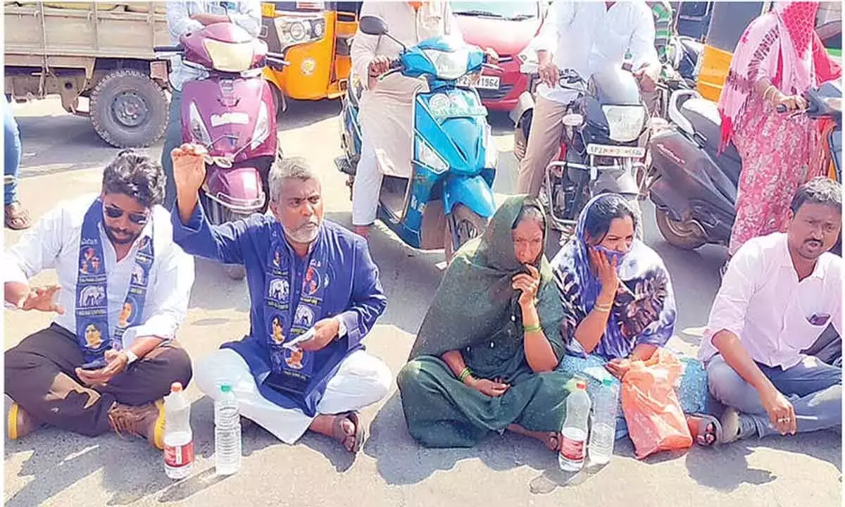 Andhra: कुरनूल में दलित नेता की हत्या, पूरे राज्य में विरोध प्रदर्शन शुरू